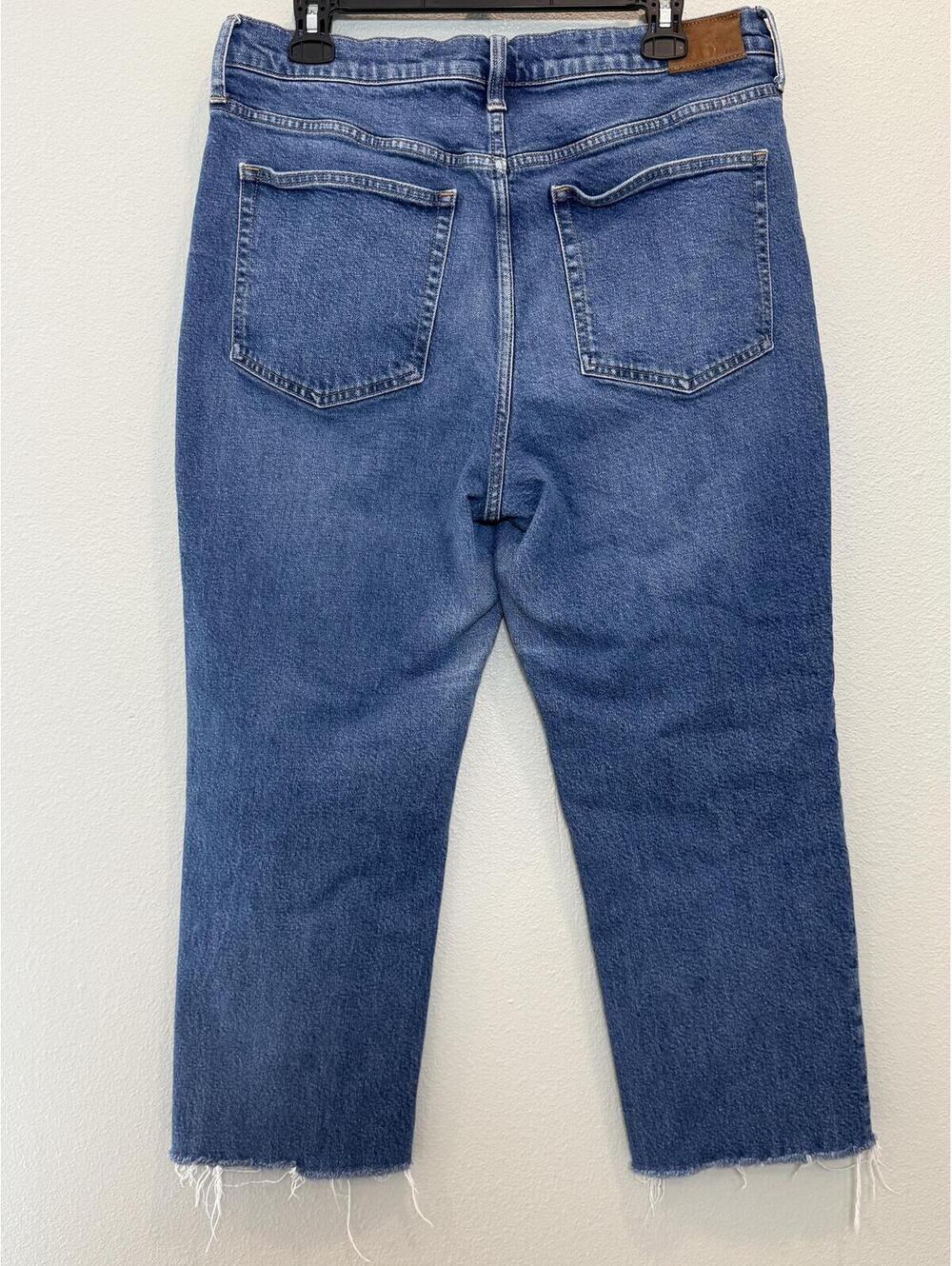 J. Crew Classic Straight Medium Wash Cotton Denim Jean - Women's 32 - Picture 4 of 6